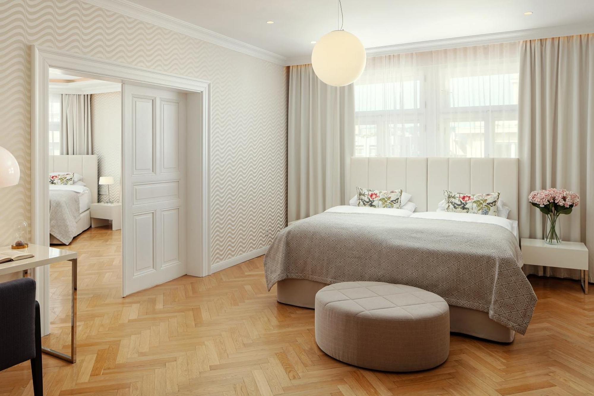 Revolucni Apartments Old Town Prága Kültér fotó